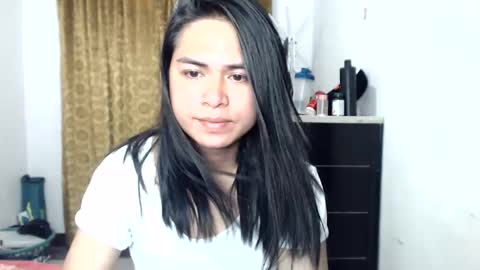 Snapshot of ms_el_natural chatting on May 22, 2026, 6:42 am ms_el_natural online show from May 22, 2026, 6:42 am