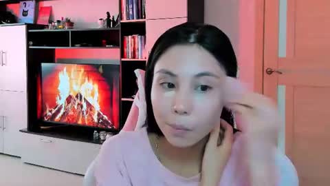 Snapshot of ms_emily_ chatting on June 24, 2026, 10:25 am ms_emily_ online show from June 24, 2026, 10:25 am