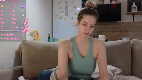 Snapshot of ms_foryou chatting on January 24, 2025, 6:14 pm Ms ForYOU online show from January 24, 2025, 6:14 pm