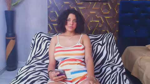 ms_leydi online show from May 22, 2026, 2:51 am