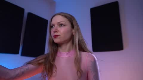 Snapshot of ms_lorelei chatting on January 11, 2026, 8:14 pm Lore online show from January 11, 2026, 8:14 pm