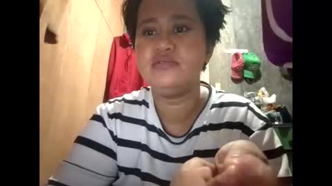 Nathalie online show from December 2, 2025, 10:31 am