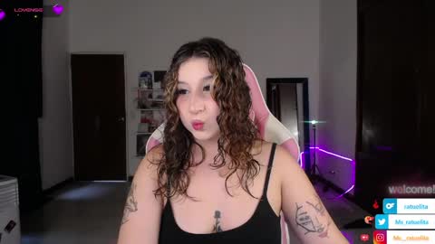 Snapshot of ms_ratuelita chatting on June 7, 2026, 6:33 pm Manuela3 online show from June 7, 2026, 6:33 pm