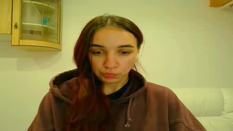 ms_sophiee online show from January 22, 2025, 8:49 pm