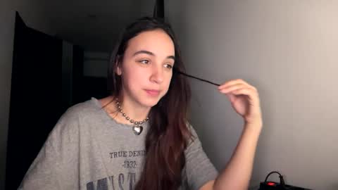 ms_sophiee online show from March 10, 2026, 8:36 pm