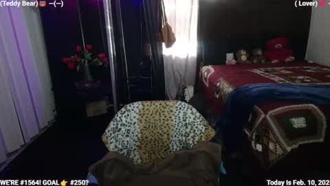 Snapshot of ms_waterworks chatting on February 10, 2025, 2:16 pm DaPussyFairy online show from February 10, 2025, 2:16 pm