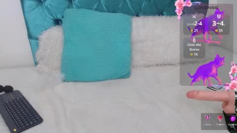 Snapshot of ms_zawora chatting on February 12, 2025, 12:27 am When the mako flies up from the bottom in your eyes then Ill know the twilight skies are not so broken hearted online show from February 12, 2025, 12:27 am