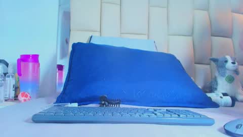 FERNANDA 3 online show from February 15, 2026, 3:36 am