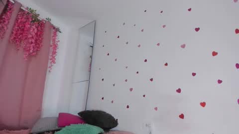 Chloe new account online show from February 4, 2026, 2:06 am