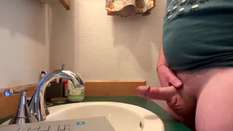 Snapshot of mtb1022222 chatting on November 4, 2025, 7:57 pm mtb1022222 online show from November 4, 2025, 7:57 pm