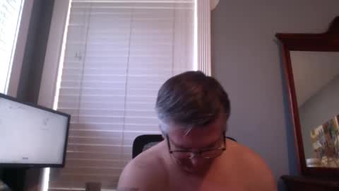 mtbrdr73 online show from October 3, 2025, 10:07 pm