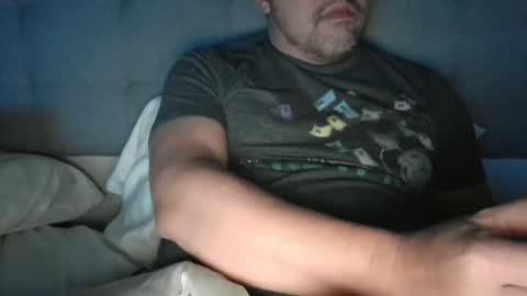 Snapshot of mtman5 chatting on January 20, 2025, 3:15 am mtman5 online show from January 20, 2025, 3:15 am