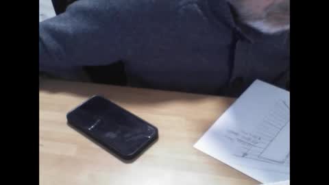 Snapshot of mtwpaul chatting on December 16, 2024, 4:27 pm mtwpaul online show from December 16, 2024, 4:27 pm