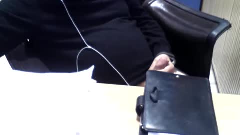 Snapshot of mtwpaul chatting on November 17, 2025, 7:14 am mtwpaul online show from November 17, 2025, 7:14 am