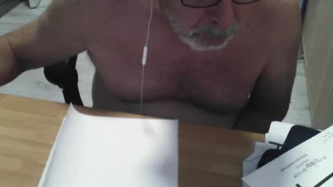 Snapshot of mtwpaul chatting on July 21, 2026, 3:47 pm mtwpaul online show from July 21, 2026, 3:47 pm