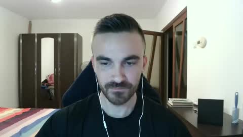 Victor online show from November 18, 2025, 5:28 pm