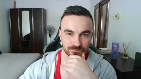 Victor online show from April 21, 2026, 12:22 pm