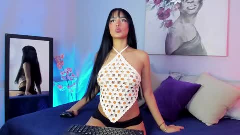 Snapshot of muaan_ chatting on April 18, 2026, 2:32 pm muaan online show from April 18, 2026, 2:32 pm