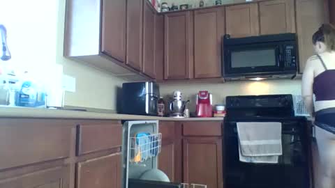 mudcricket1997 online show from December 5, 2024, 5:28 pm