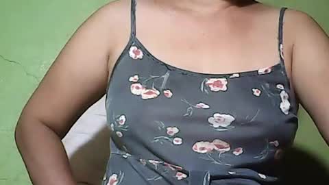 Snapshot of muffy_bunny chatting on June 27, 2026, 6:57 pm muffy_bunny online show from June 27, 2026, 6:57 pm