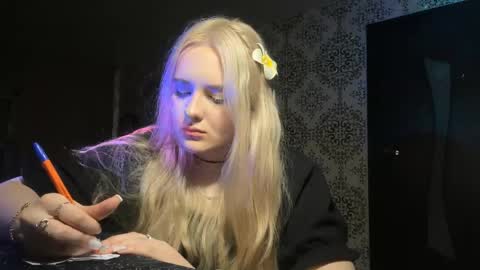 Alice online show from May 5, 2026, 4:48 pm