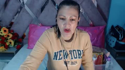 Snapshot of mulan_sexy01 chatting on January 20, 2025, 1:53 pm Mulan online show from January 20, 2025, 1:53 pm