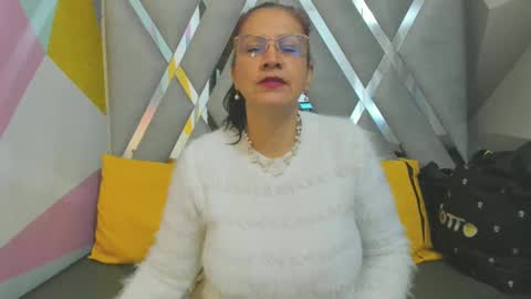 Snapshot of mulan_sexy01 chatting on October 14, 2025, 1:34 pm Mulan online show from October 14, 2025, 1:34 pm
