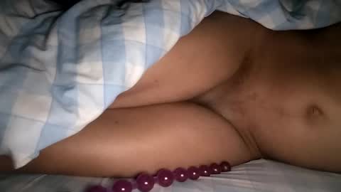 Laly online show from February 21, 2025, 6:48 pm