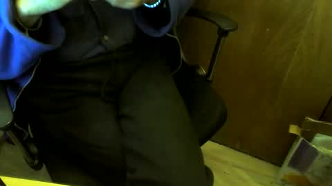 muller520 online show from December 19, 2025, 8:16 pm