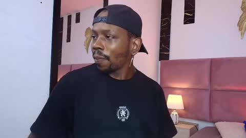 Muller Asher online show from October 2, 2025, 4:41 am