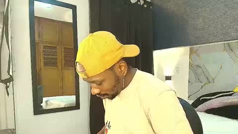 Muller Asher online show from November 6, 2025, 3:07 am