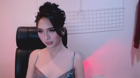 multicummer_kitty online show from April 5, 2026, 6:49 pm