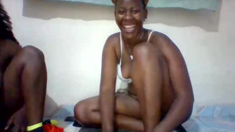 mumy_vivi online show from September 10, 2025, 9:04 pm