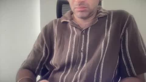 munnabobby2008 online show from November 18, 2025, 5:34 am