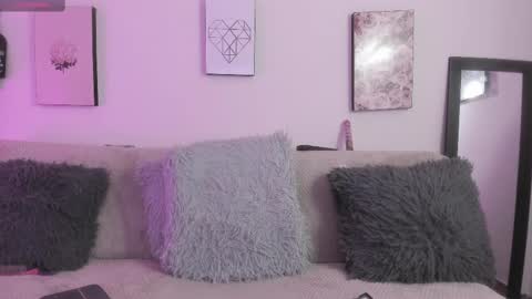 muriell_69 online show from September 11, 2025, 7:58 pm