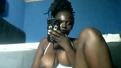 musasia1990 online show from March 16, 2026, 6:45 pm