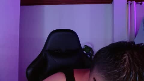 David Big online show from December 5, 2025, 7:10 pm