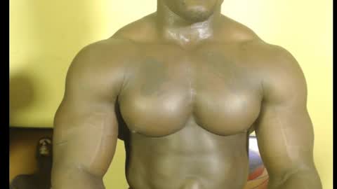 musclegod23 online show from February 27, 2025, 2:21 pm