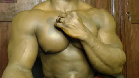 musclegod23 online show from September 10, 2025, 11:49 pm