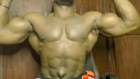 musclegod23 online show from September 28, 2025, 12:16 am