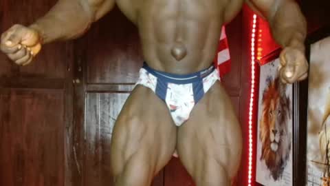 Snapshot of musclegodsammy23 chatting on May 26, 2026, 8:49 pm musclegod23 online show from May 26, 2026, 8:49 pm