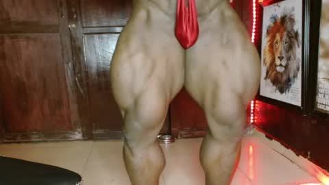 Snapshot of musclegodsammy23 chatting on May 29, 2026, 8:29 pm musclegod23 online show from May 29, 2026, 8:29 pm