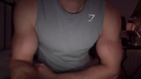 Snapshot of musclehair3 chatting on September 22, 2025, 9:28 pm musclehair3 online show from September 22, 2025, 9:28 pm