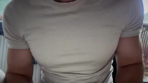 Snapshot of musclehair3 chatting on October 25, 2025, 9:06 am musclehair3 online show from October 25, 2025, 9:06 am