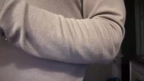 Snapshot of musclehair3 chatting on November 4, 2025, 10:09 pm musclehair3 online show from November 4, 2025, 10:09 pm