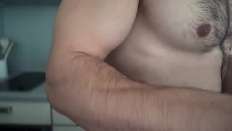 Snapshot of musclehair3 chatting on November 29, 2025, 11:57 am musclehair3 online show from November 29, 2025, 11:57 am