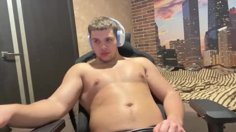 Snapshot of musclephantom chatting on November 8, 2025, 9:35 pm Egor online show from November 8, 2025, 9:35 pm