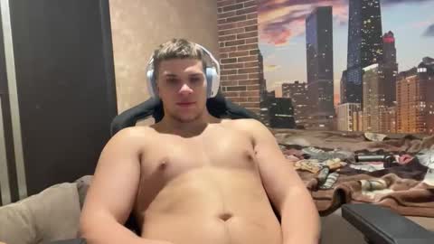 Snapshot of musclephantom chatting on November 24, 2025, 9:36 pm Egor online show from November 24, 2025, 9:36 pm