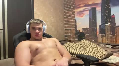 Snapshot of musclephantom chatting on November 26, 2025, 9:49 pm Egor online show from November 26, 2025, 9:49 pm