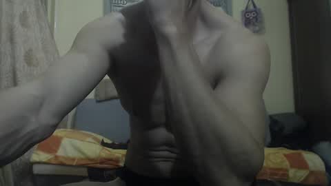Snapshot of musculargod chatting on December 19, 2024, 9:49 pm SexyMuscled online show from December 19, 2024, 9:49 pm